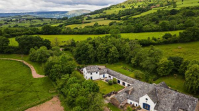 The Dairy - Beautiful Farm holiday home, Abergavenny